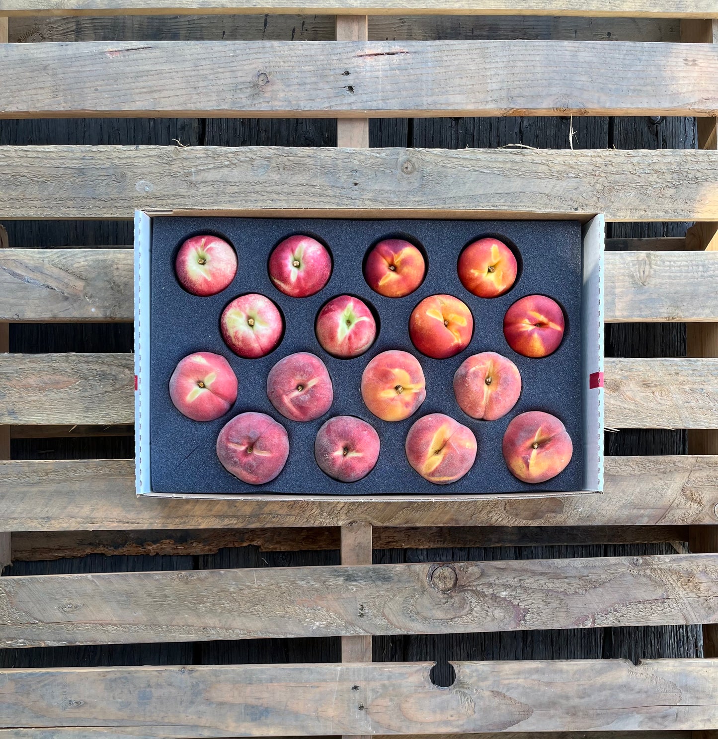 Nationwide Delivery ONLY - Mixed Nectarines and Peaches
